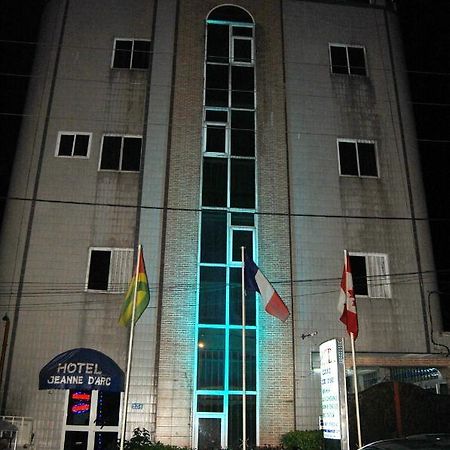 Hotel Residence Jeanne D'Arc Cotonou Exterior photo