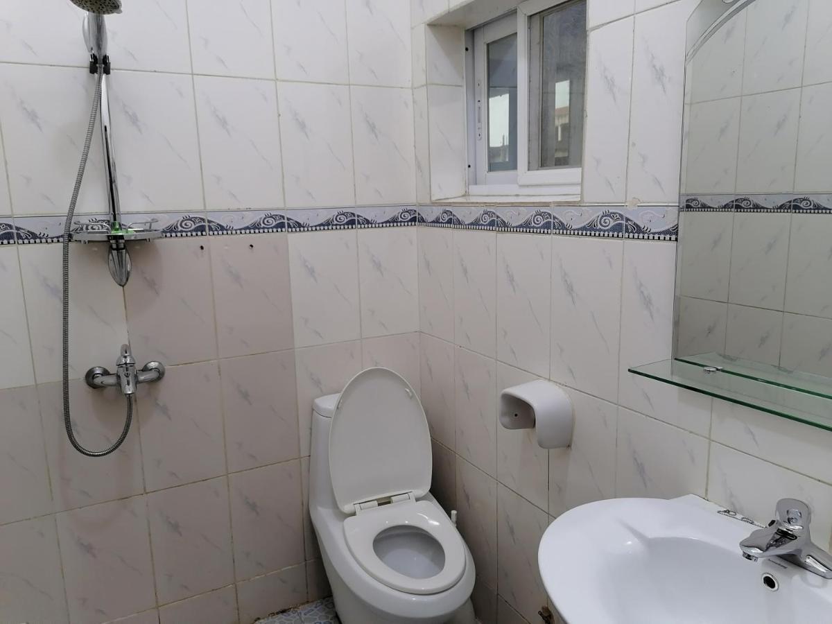Hotel Residence Jeanne D'Arc Cotonou Exterior photo